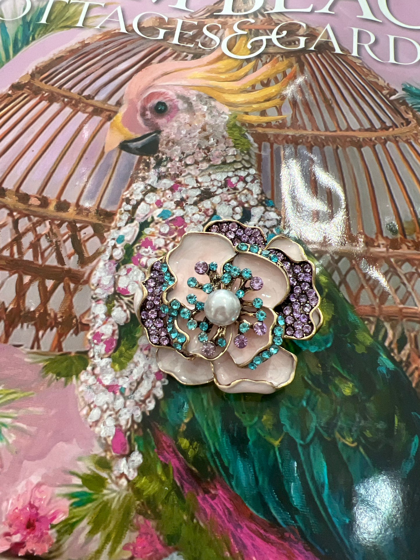 Mateo Brooch *FINAL SALE