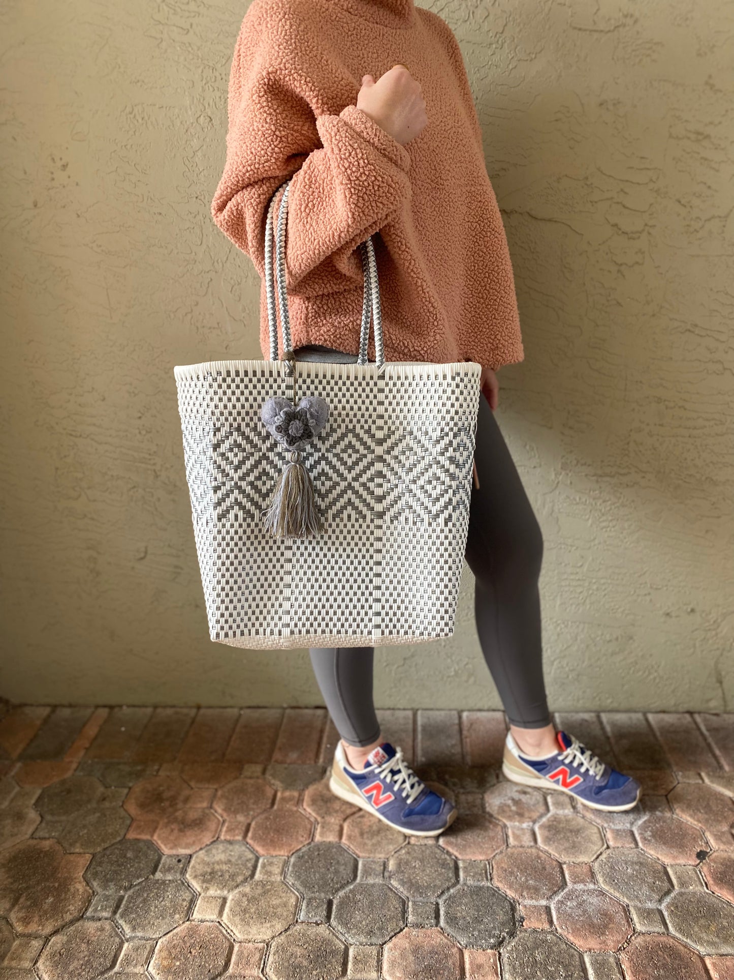 Medium Woven Tote Bag * FINAL SALE