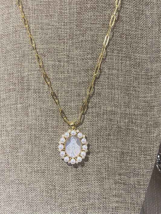 Mary Pearl Pendant
