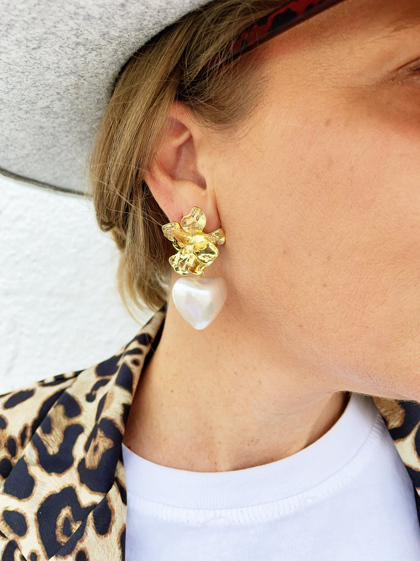 Lexi Heart & Pearl Earrings