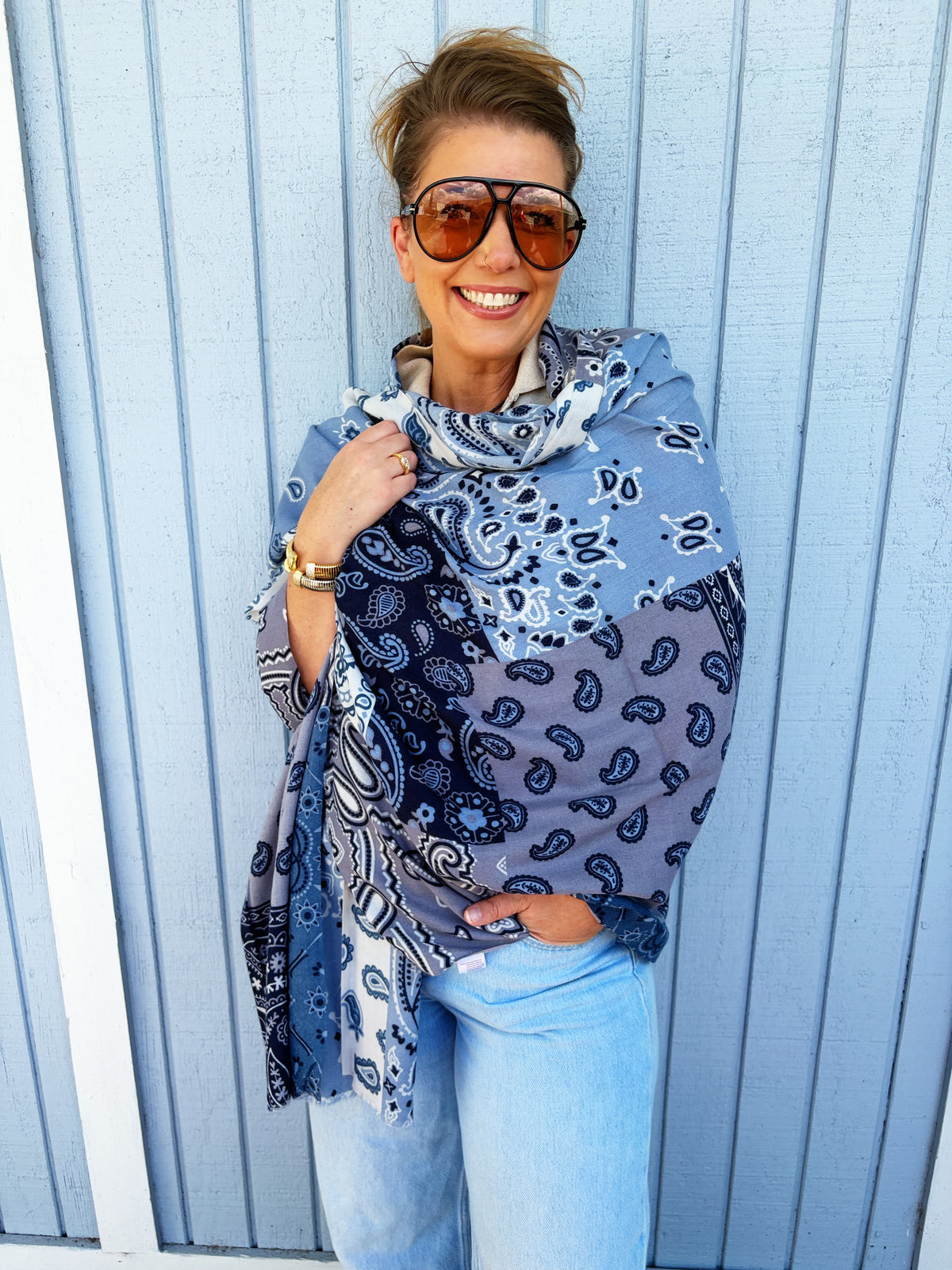 Lottie Scarf 3