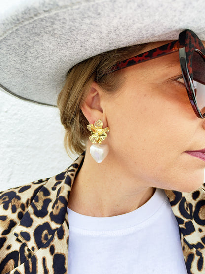 Lexi Heart & Pearl Earrings