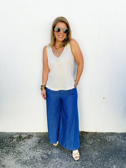 Bella Jeans in Light Wash