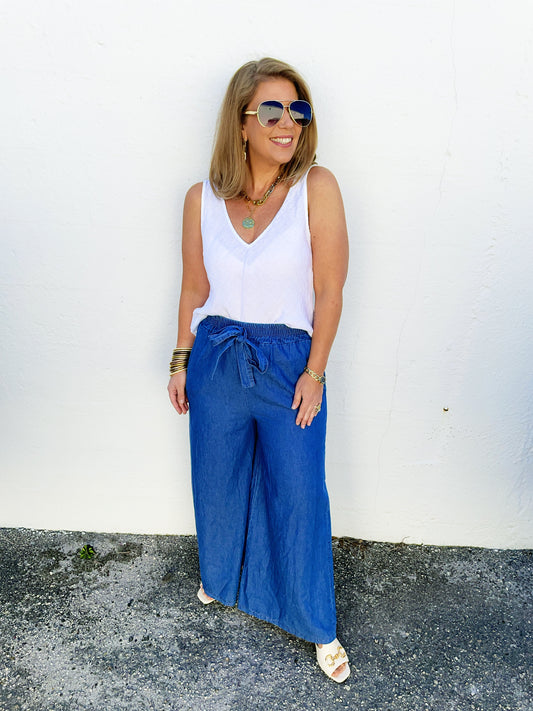 Bella Jeans in Light Wash