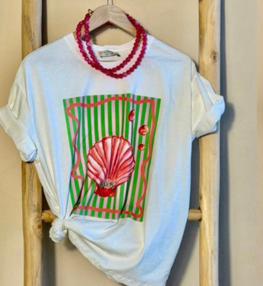 Oversized Tee- multiple styles