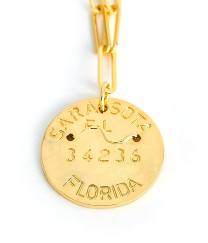 Beach Tag Charm Necklace – 18k Gold Plated