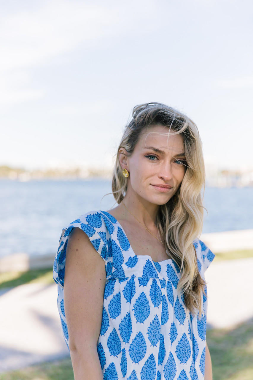 Oyster Stud - Earring