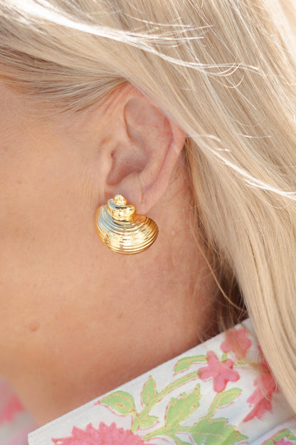 Soleil Conch Shell Earring - 18k Gold Plated